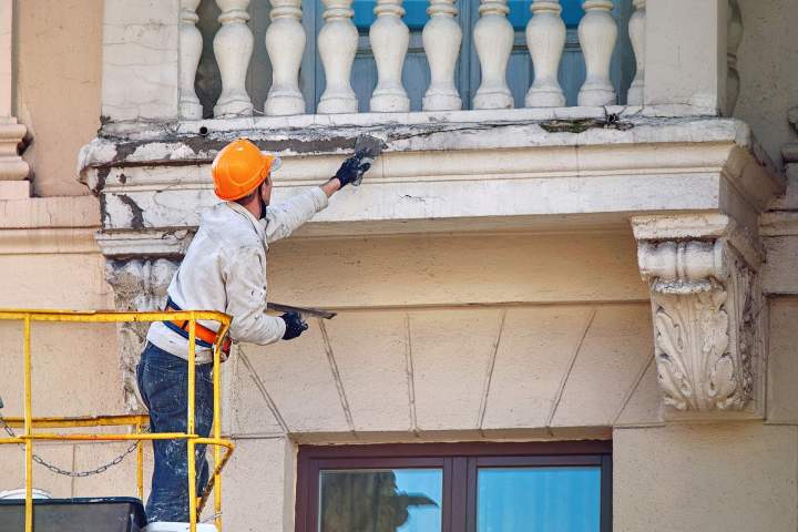 Réfection façade Tuffé Val de la Chéronne